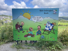 Auf einem schönen Wandertag mit Freundinnen im Upland